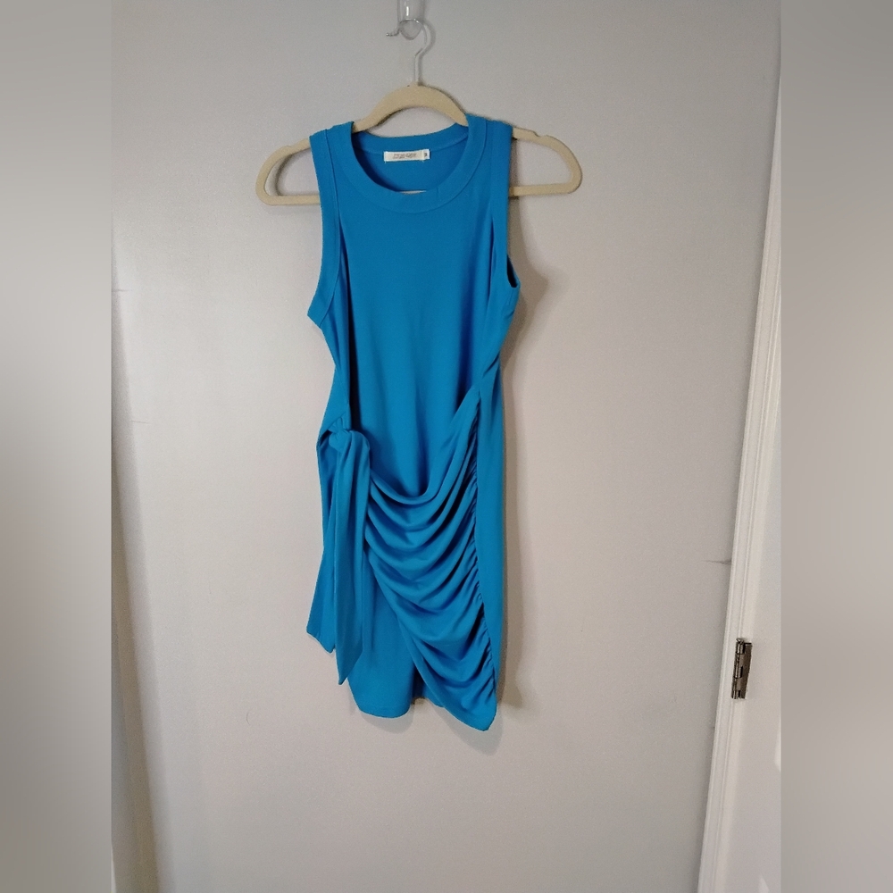 Elegant Blue Sleeveless Dress
